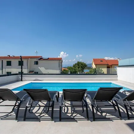 Villa Diva Dobrinj