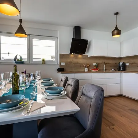 Вилла Diva Добринь