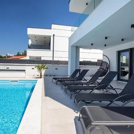 Villa Diva Dobrinj